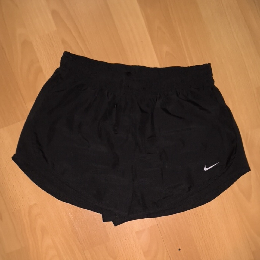 Nike | Women's Black Athletic Shorts